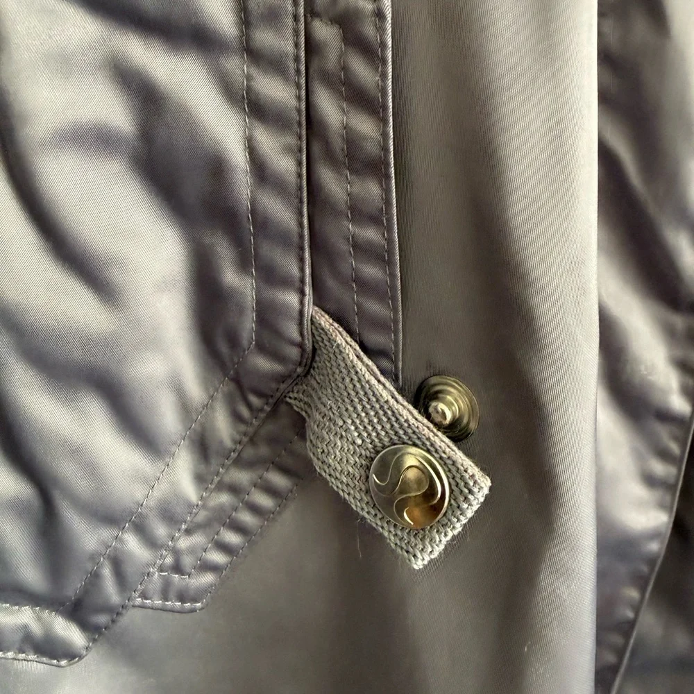 lululemon athletica Charcoal Hooded Cape Jacket - Picture 2 of 7